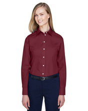 Load image into Gallery viewer, Devon &amp; Jones Ladies&#39; Crown Woven Collection™ Solid Broadcloth
